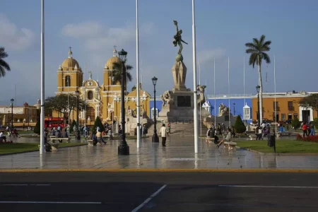 Visita Trujillo desde el Puerto Salaverry