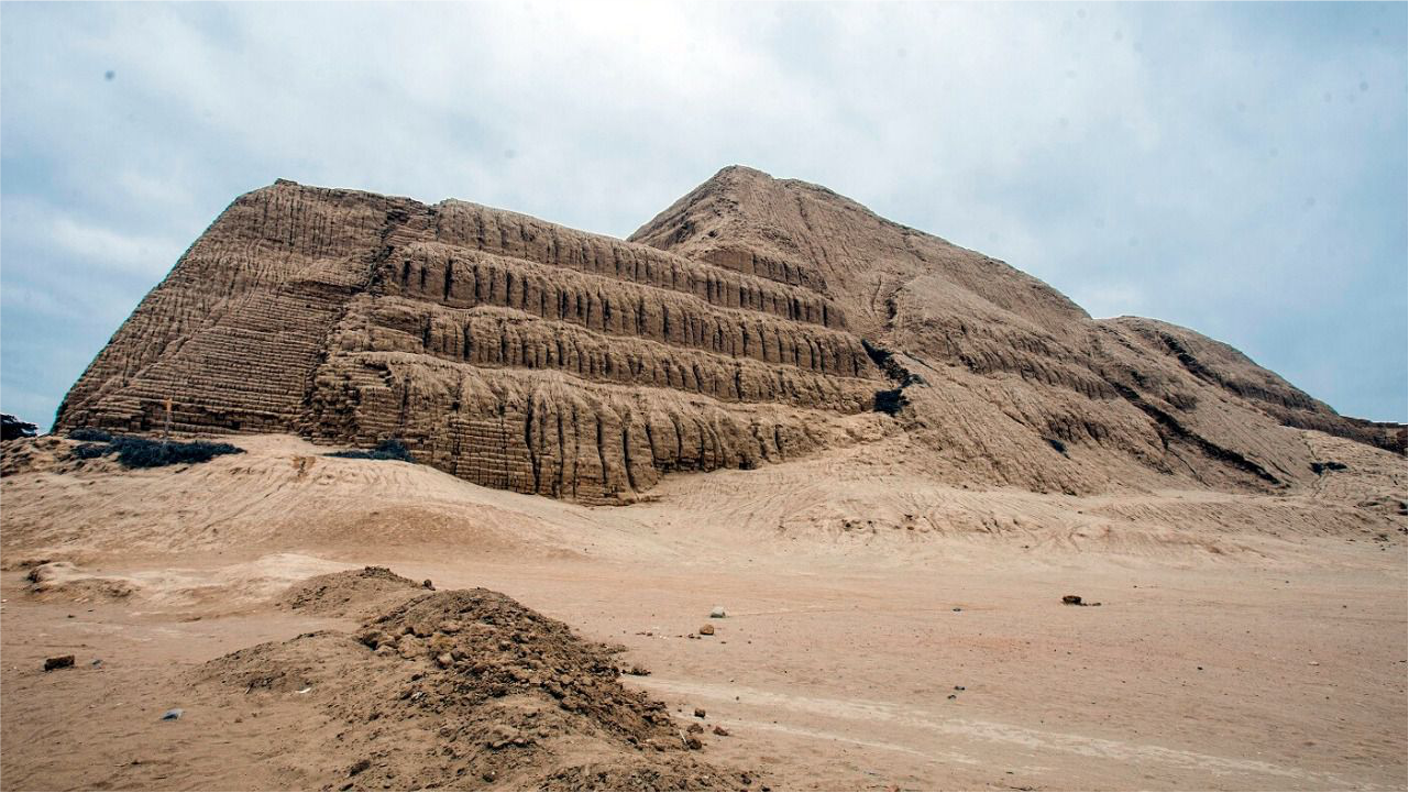 Huacas De Moche + Chan Chan + Caballos De Paso